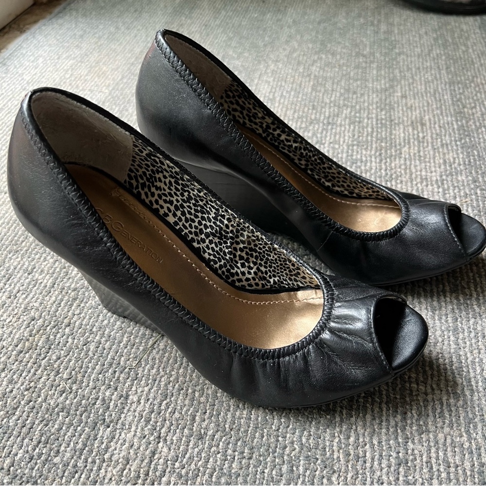 BCBGeneration black wedge open toe heels